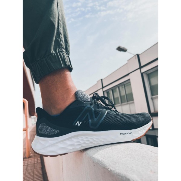 MARISEK4 NEW BALANCE